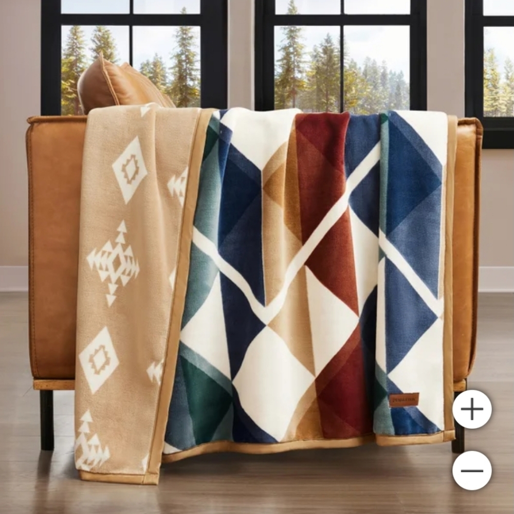 Pendleton Serrado 50" x 70" Reversible Plush Throw